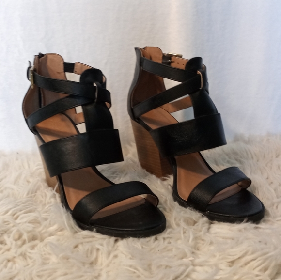 Charlotte Russe Shoes - Charlotte Russe Shoes - Stylish ! Size 8